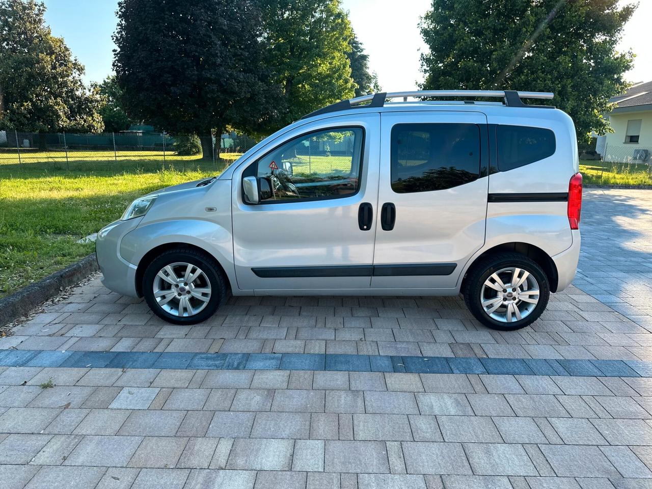 Fiat Qubo 1.3 MJT 75 CV Trekking