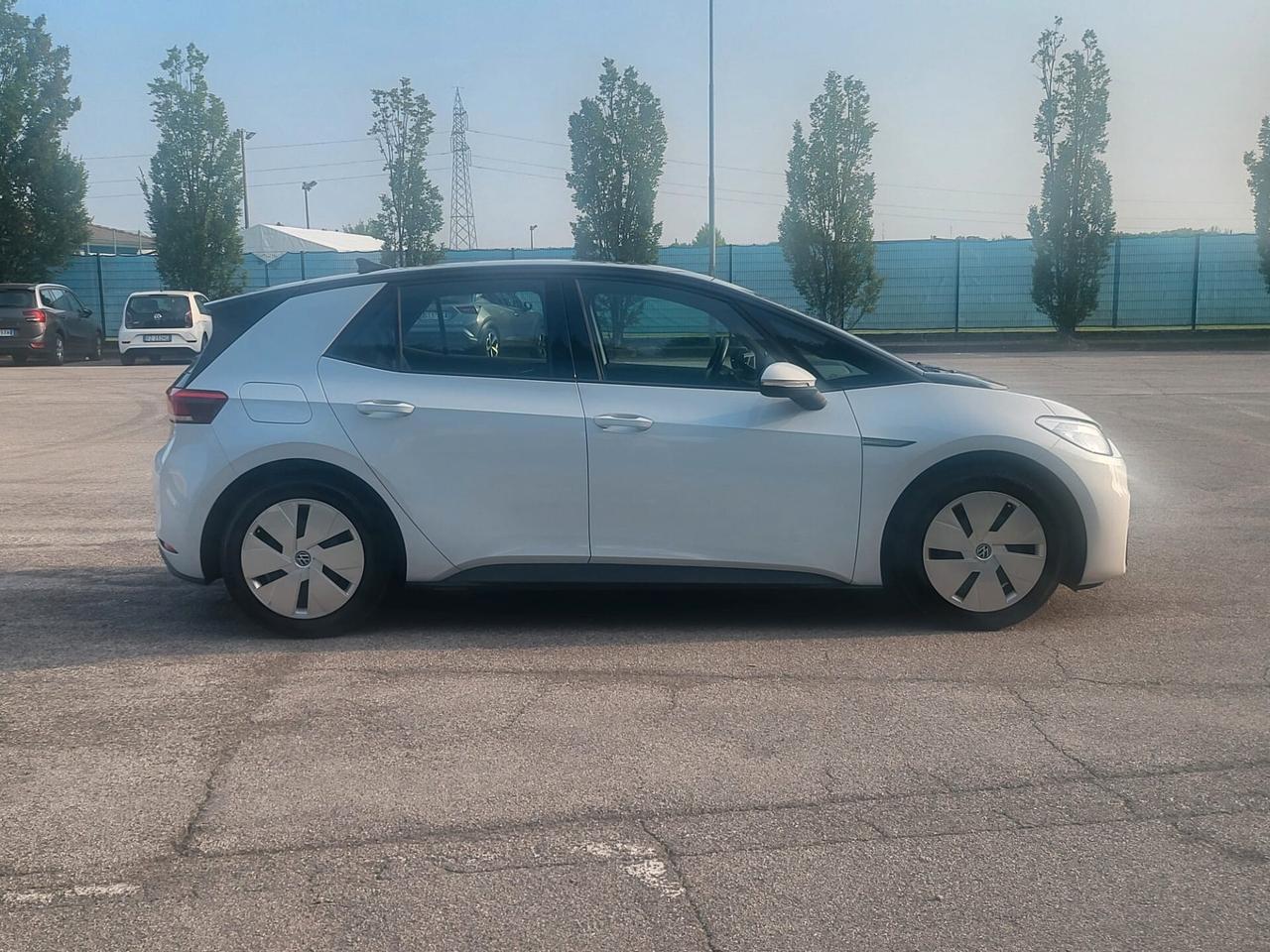 Volkswagen ID.3 ID.3 Life UNIPRO 27.000 KM