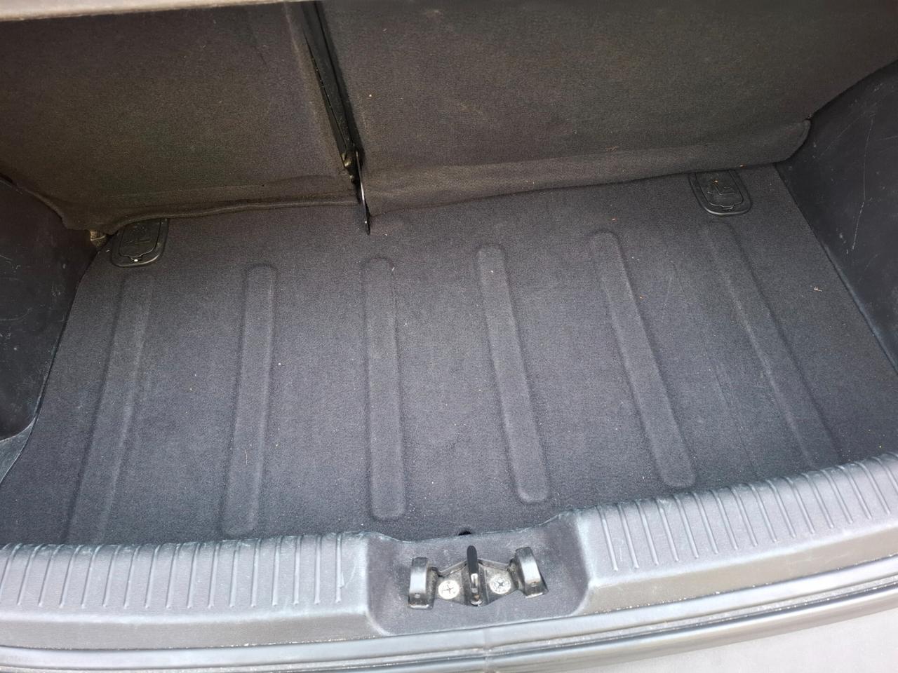 Hyundai i10 1.1 12V Classic Benzina Neopatentati