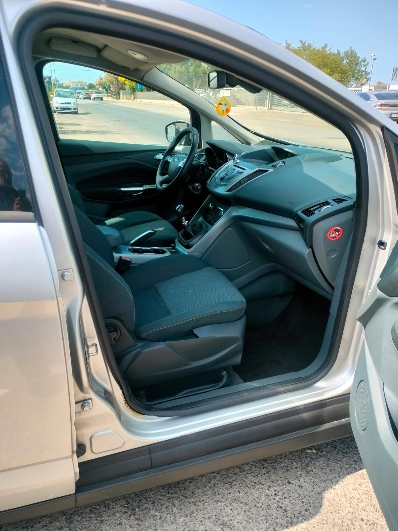 Ford C-Max 1.6 TDCi 95CV Titanium