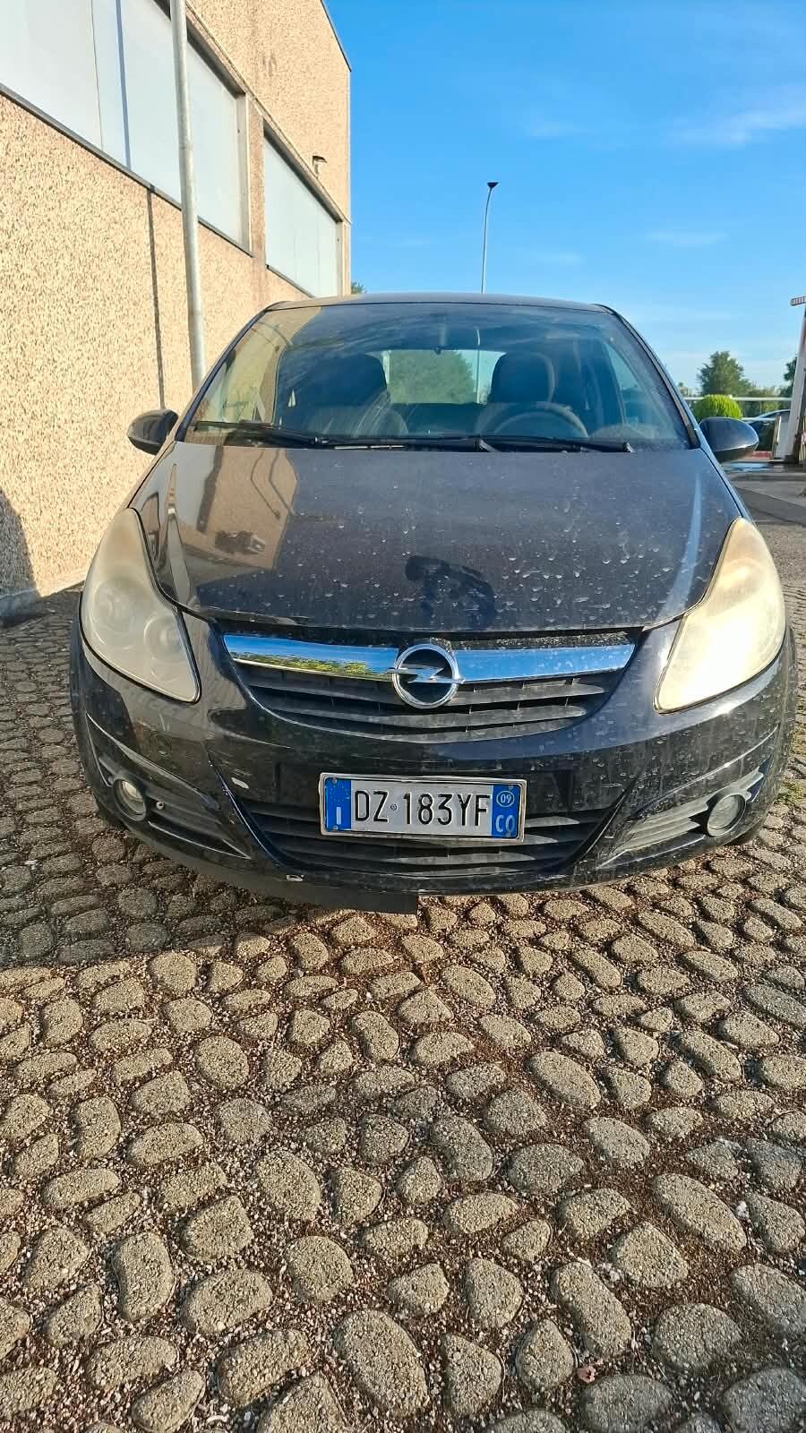 Opel Corsa 1.2 3 porte Enjoy