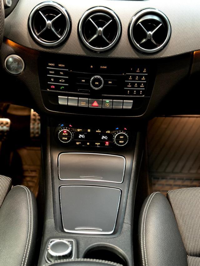 MERCEDES-BENZ B 180 d Automatic Sport