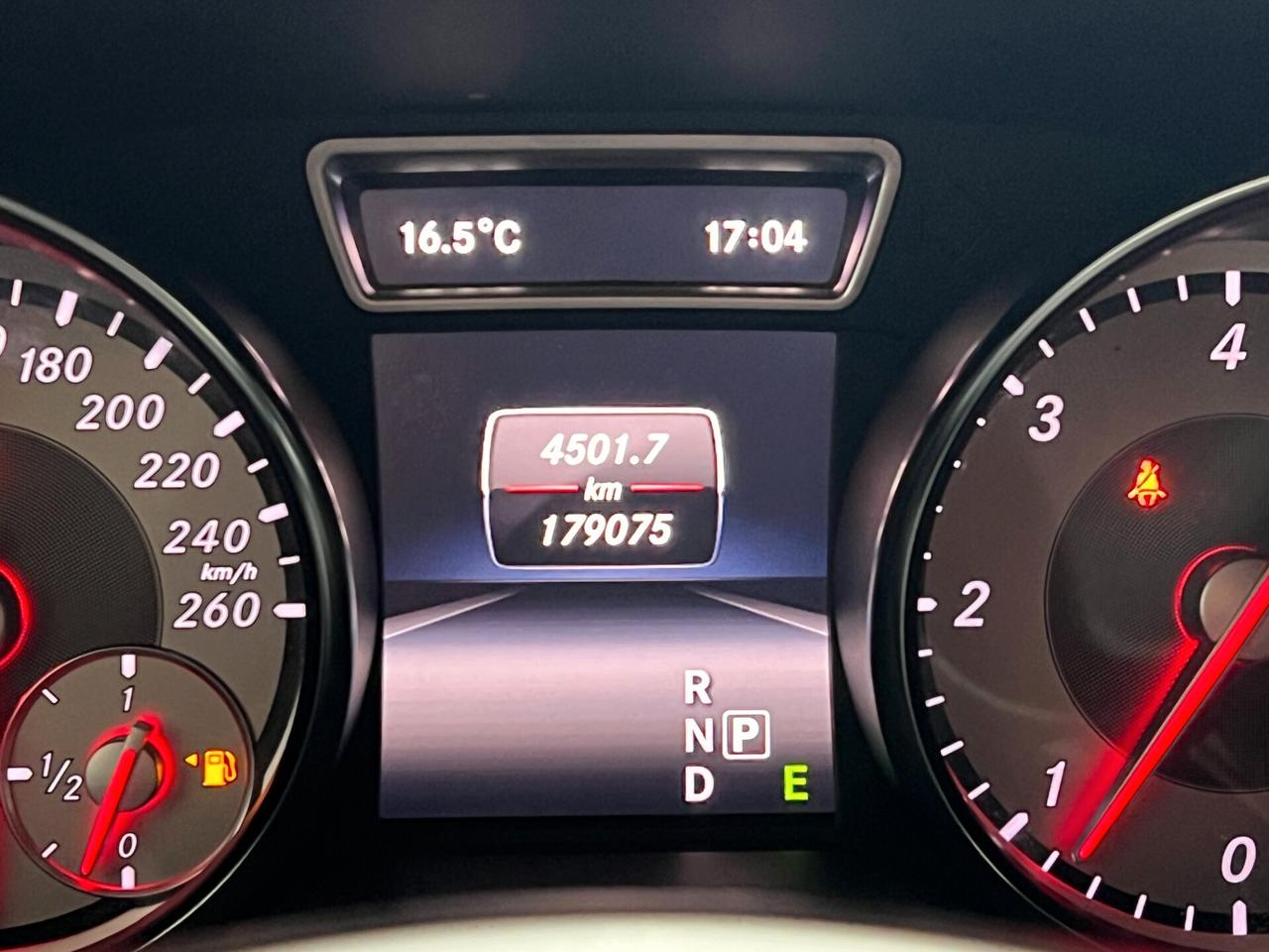 Mercedes-benz GLA 200 CDI Automatic Premium