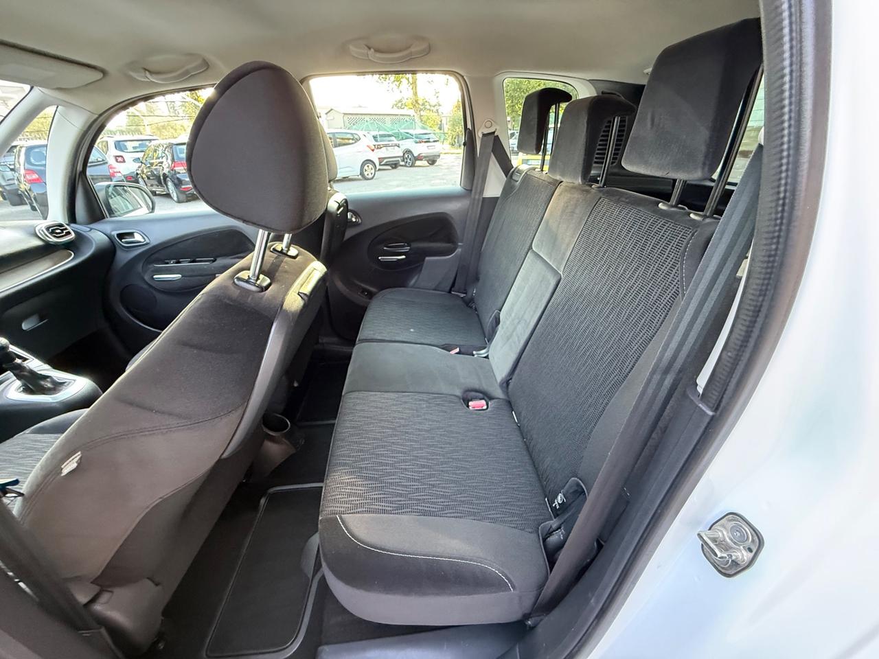 Citroen C3 Picasso 1.6 HDi 90 cv - Neopatentati