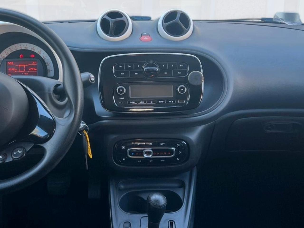 Smart ForFour 70 1.0 twinamic Youngster