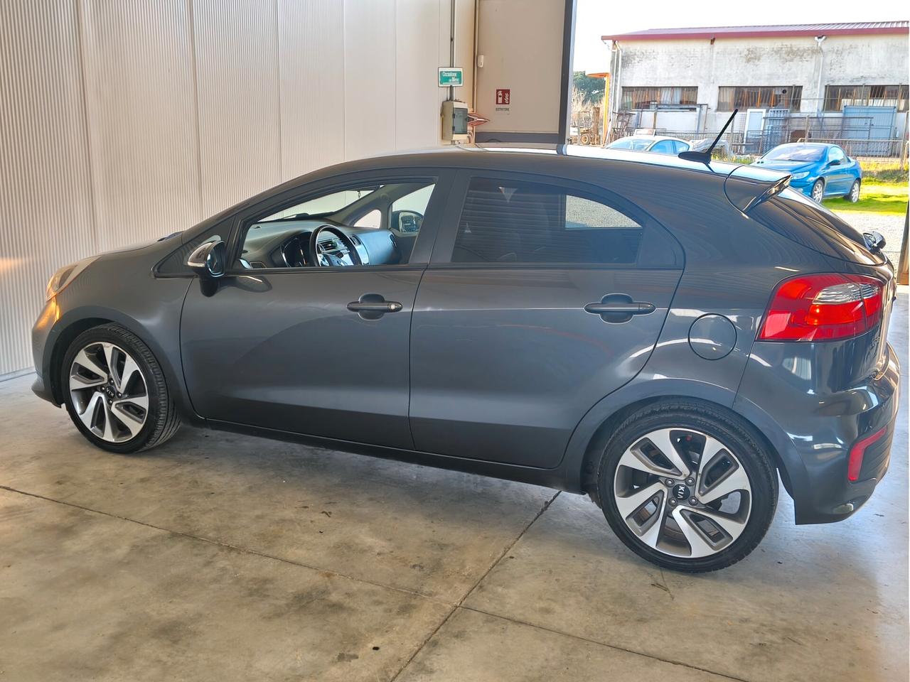 Kia Rio 1.4 CRDi 5p