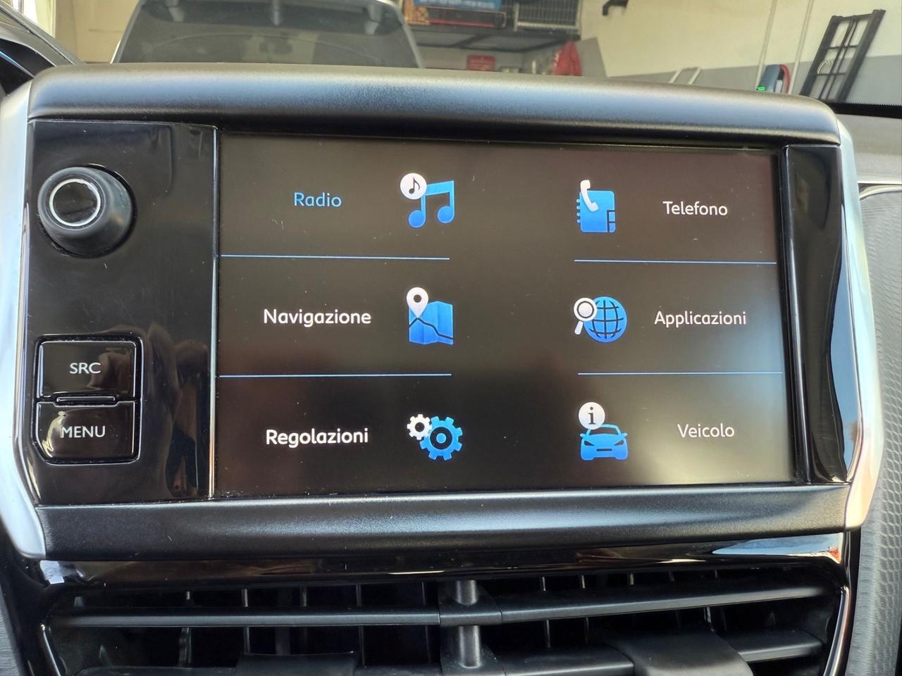 Peugeot 2008 BlueHDi 100 Allure