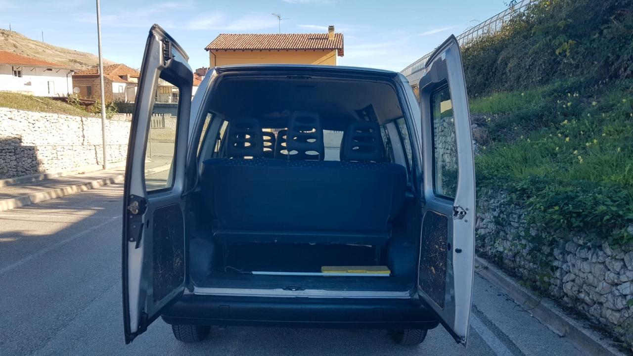 Citroen Jumpy 9 posti