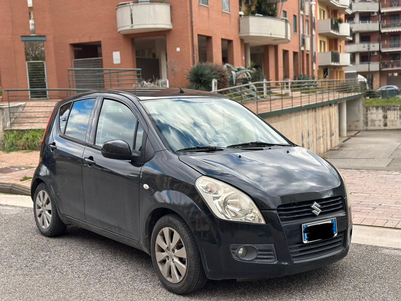 Suzuki Splash 1.0 GPL L