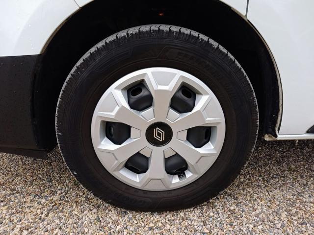 RENAULT Trafic BluedCi 9 posti