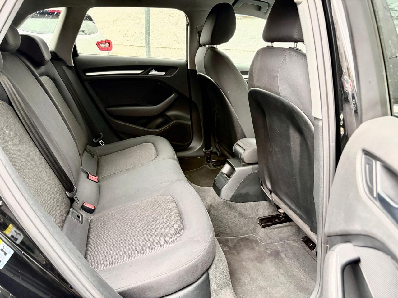 Audi A3 SPB 1.6 TDI S tronic Business 110cv AUT