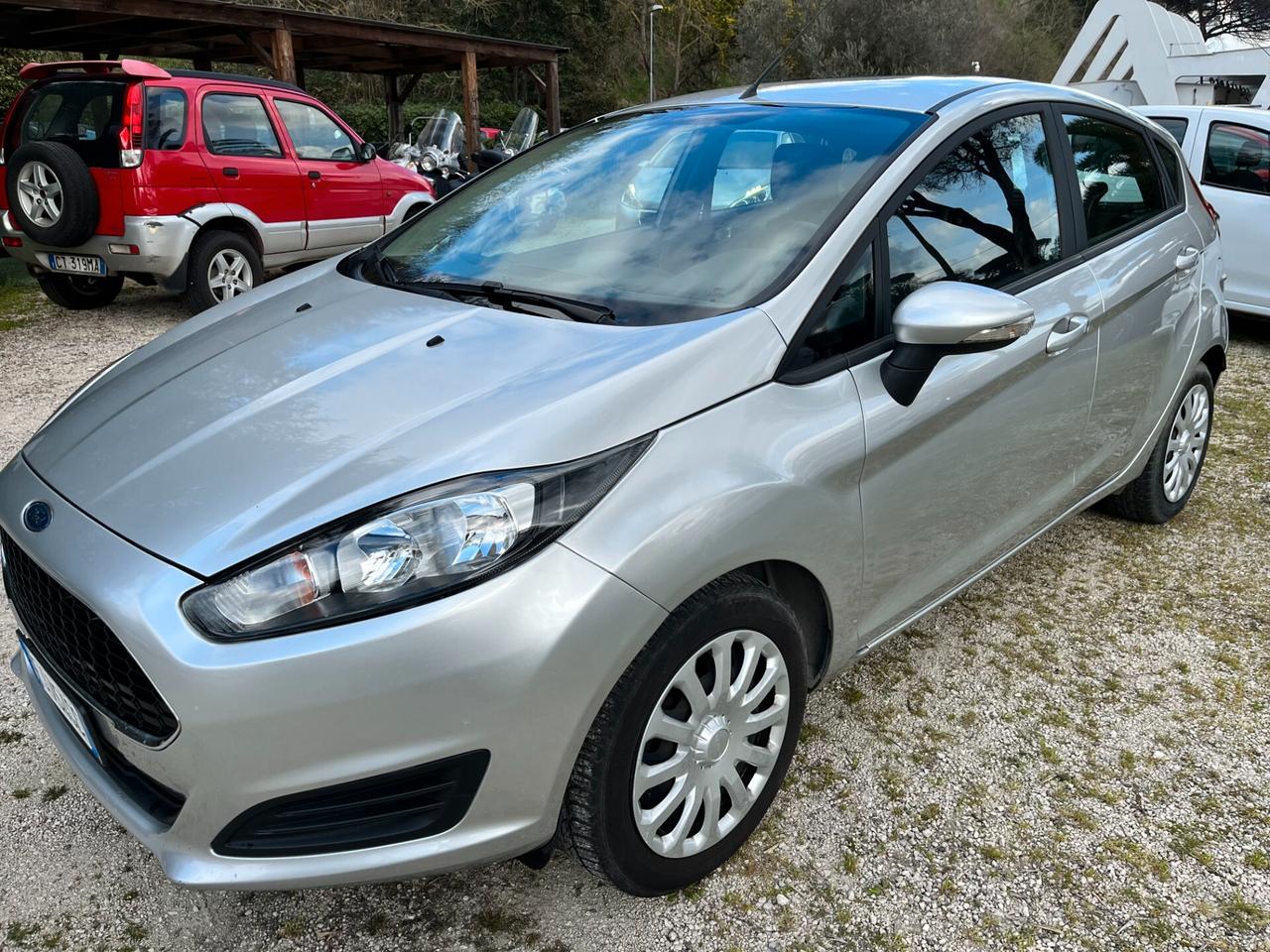 Ford Fiesta 1.4 3 porte Bz.- GPL Business NEOPATENTATI !
