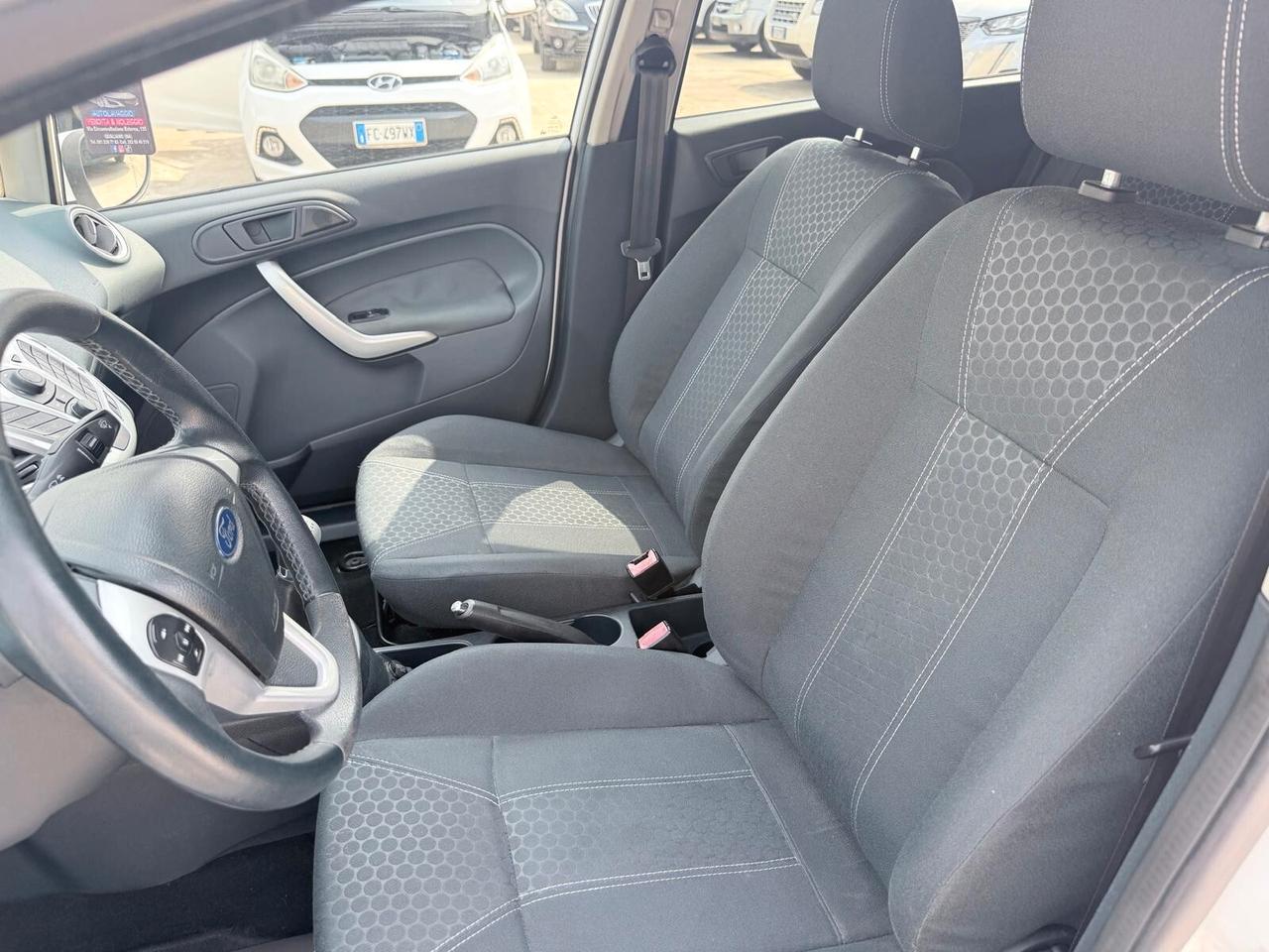 Ford Fiesta 1.2 82 CV 5 porte Titanium