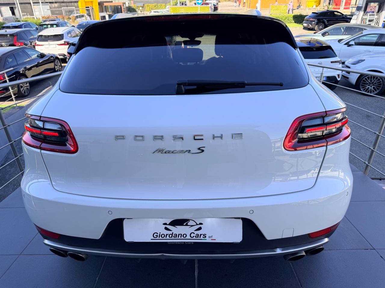 Porsche Macan 3.0 S Diesel white edition pari al nuovo