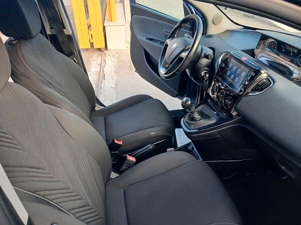 LANCIA YPSILON 1.0 FireFly 70 CV S&S GOLD HYBRID