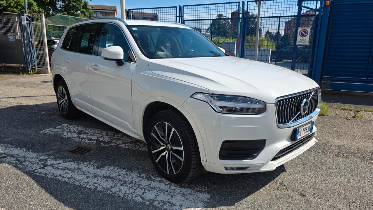 Volvo XC 90 XC90 B5 (d) AWD Geartronic Momentum