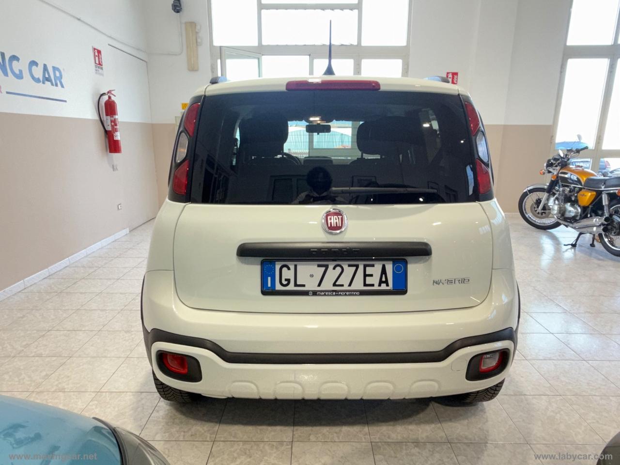 FIAT Panda 1.0 FireFly S&S Hybrid City Cross