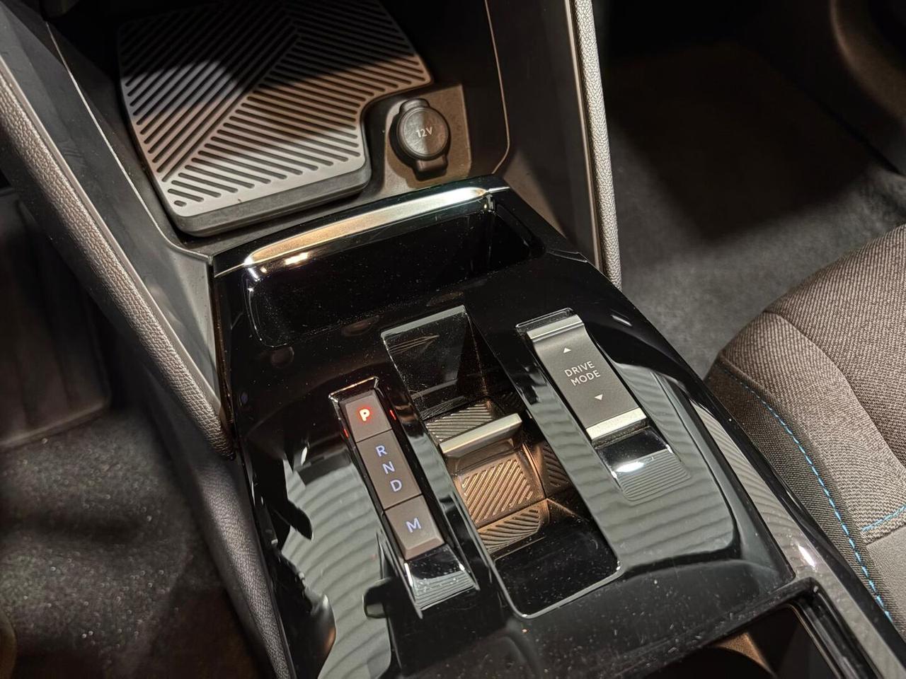 Citroen C4 1.2 puretech Max s&s 130cv eat8