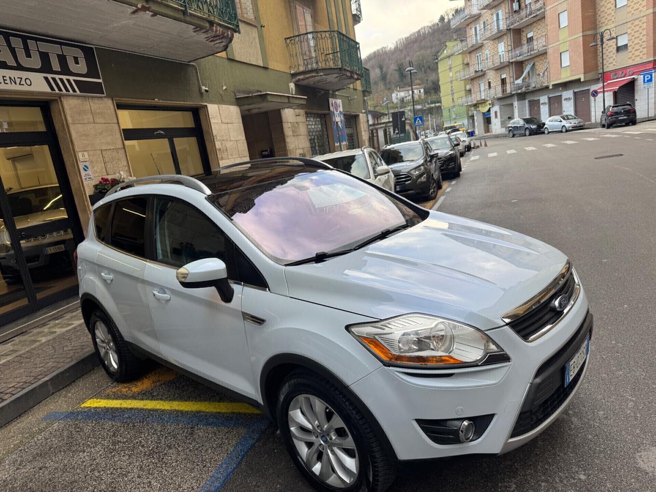 Ford Kuga 2.0 TDCi 136 CV 4WD Titanium