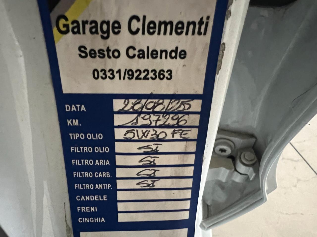 Audi A1 spb 1.6 tdi 90 cv S-LINE ESTERNO OK NEOPATENTATI