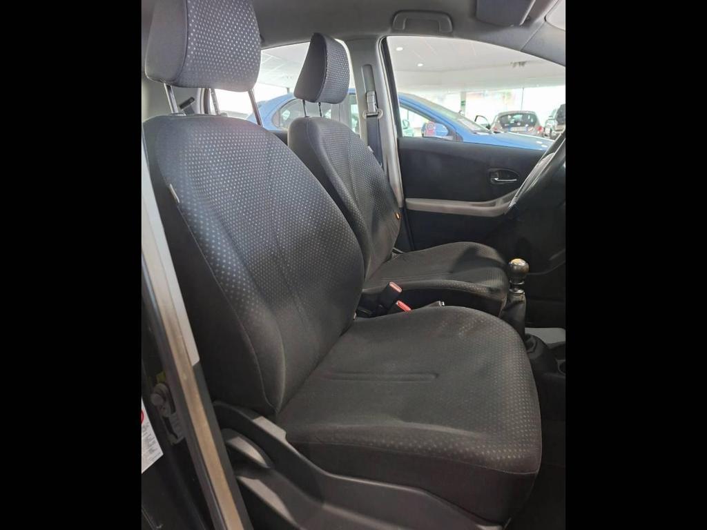 Toyota Yaris 5 Porte 1.3 Sol
