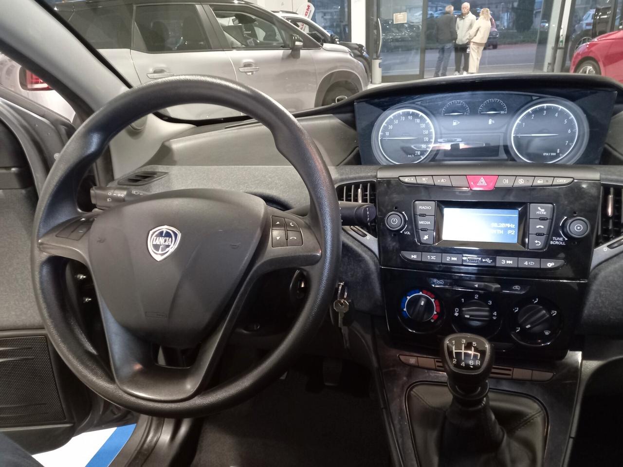 Lancia Ypsilon 1.0 FireFly 5 porte S&S Hybrid Ecochic Gold