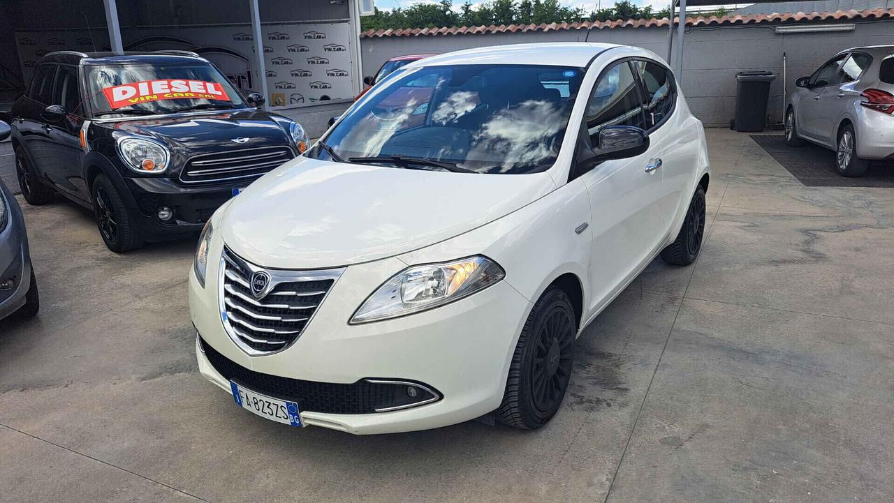 Lancia Ypsilon 1.3 MJT 16V 95 CV Gold
