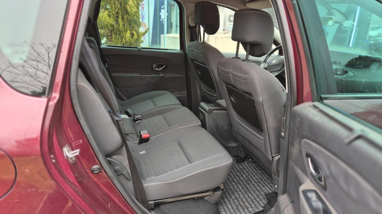 Renault Scenic Scénic XMod 1.5 dCi 110CV Limited