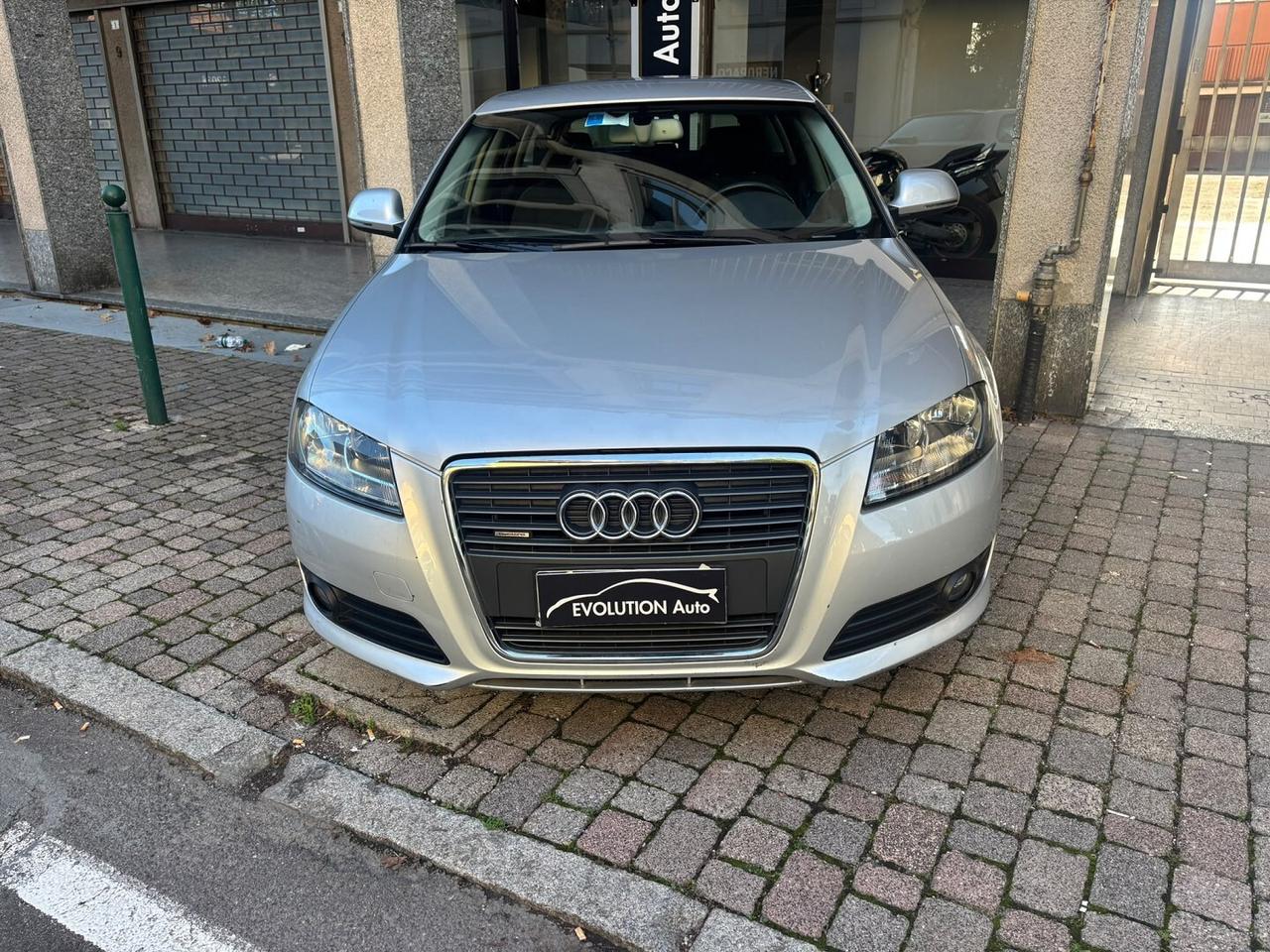AUDI A 3 SPB 1.8 TFSI quattro Ambition