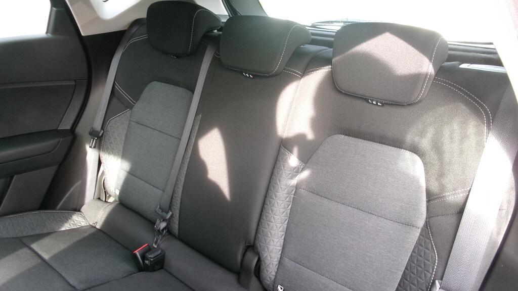 Renault Captur 1.6 Hybrid Equilibre E-Tech Auto