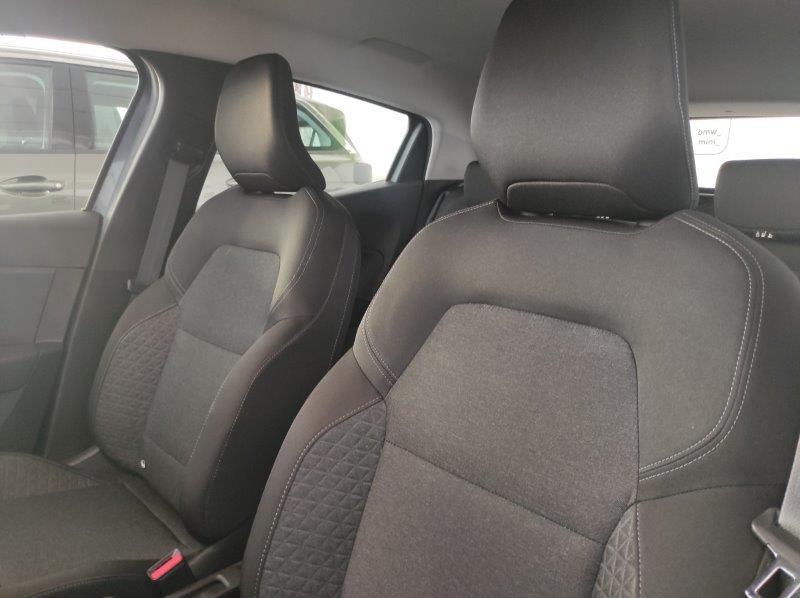 RENAULT Clio (AUTOCARRO) Full Hybrid E-Tech 140 CV 5 porte Zen