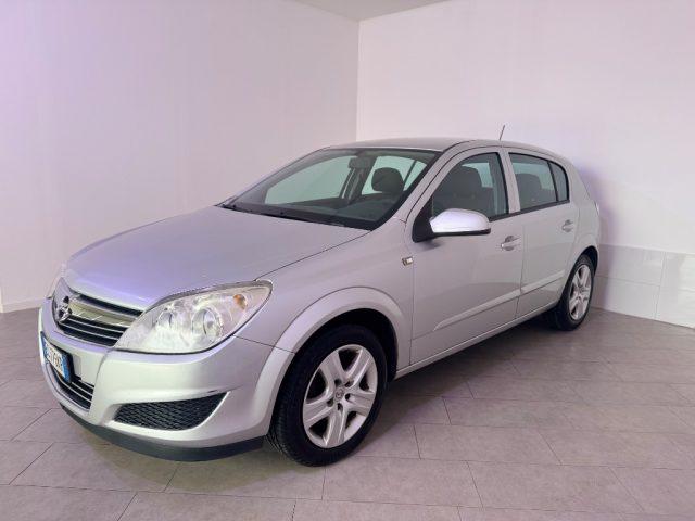 OPEL Astra 1.6 16V VVT 5 porte Cosmo