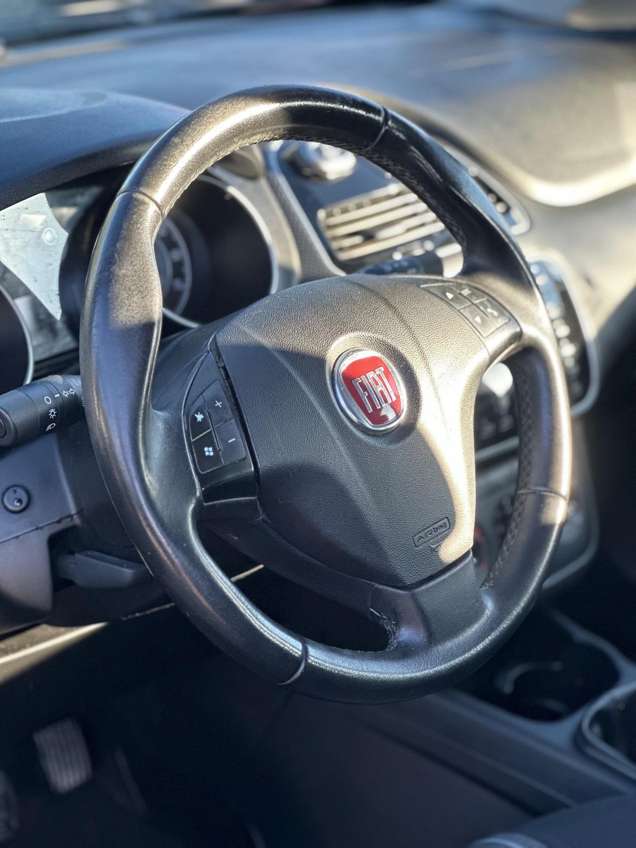 Fiat Punto Evo 1.2 (124.000KM) OK NEOPATENTATI