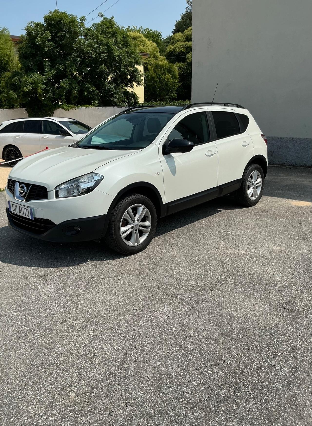 Nissan Qashqai 1.5 dCi DPF Tekna