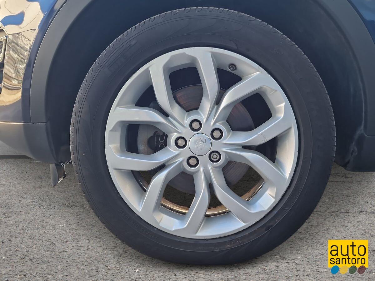 LAND ROVER DISCOVERY SPORT 2.0 PURE