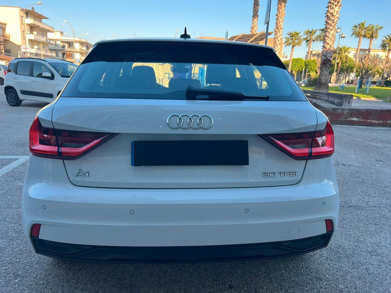 Audi A1 SPB 30 TFSI S tronic line edition
