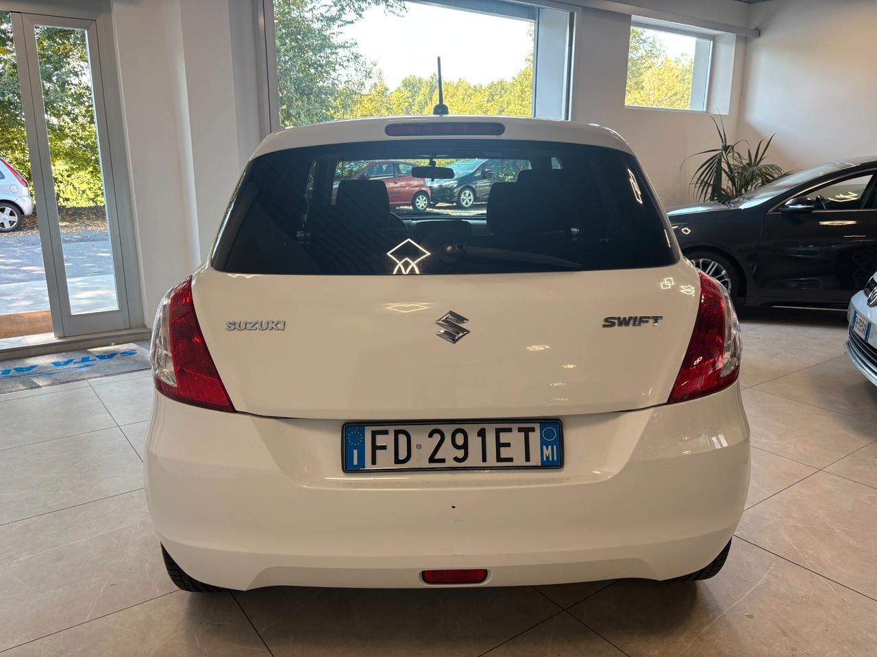 Suzuki Swift 1.2 Dualjet Cool