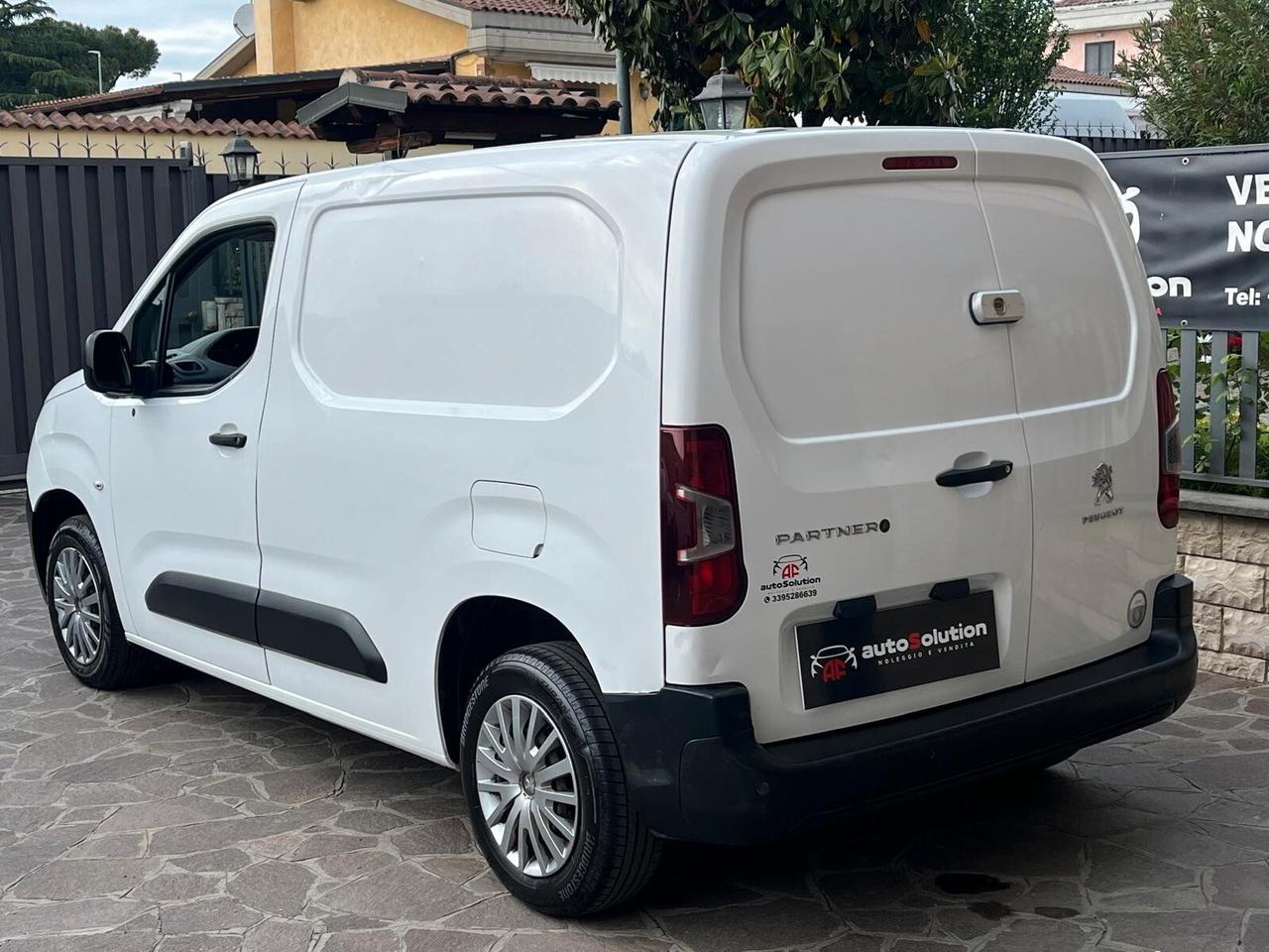Peugeot Partner 1.5 Motore Nuovo Full optional Prezzo Finito
