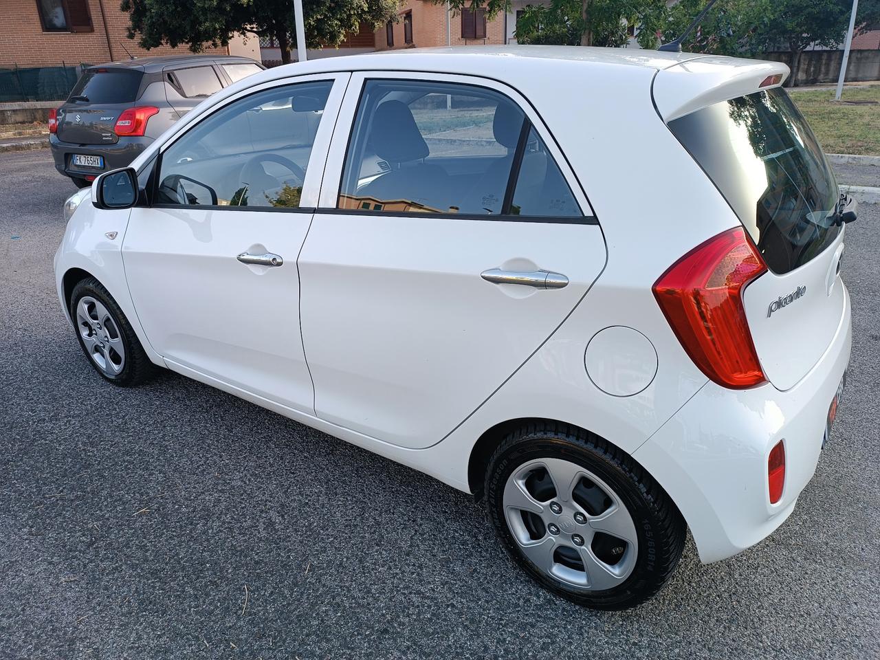 Kia Picanto 1.0 12V EcoGPL 5 porte Glam