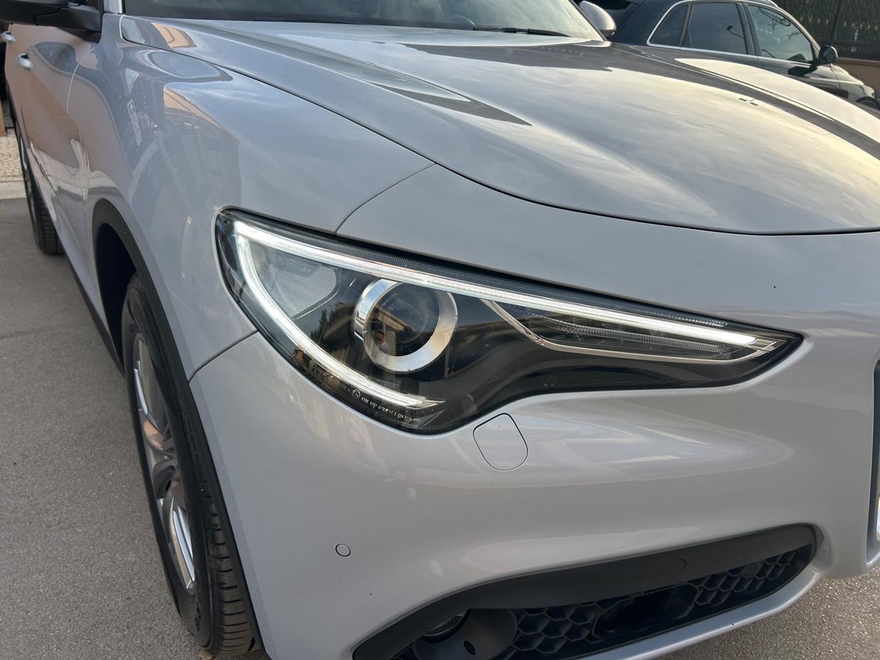 Alfa Romeo Stelvio 2.2 Turbodiesel 190 CV AT8 Q4 Executive
