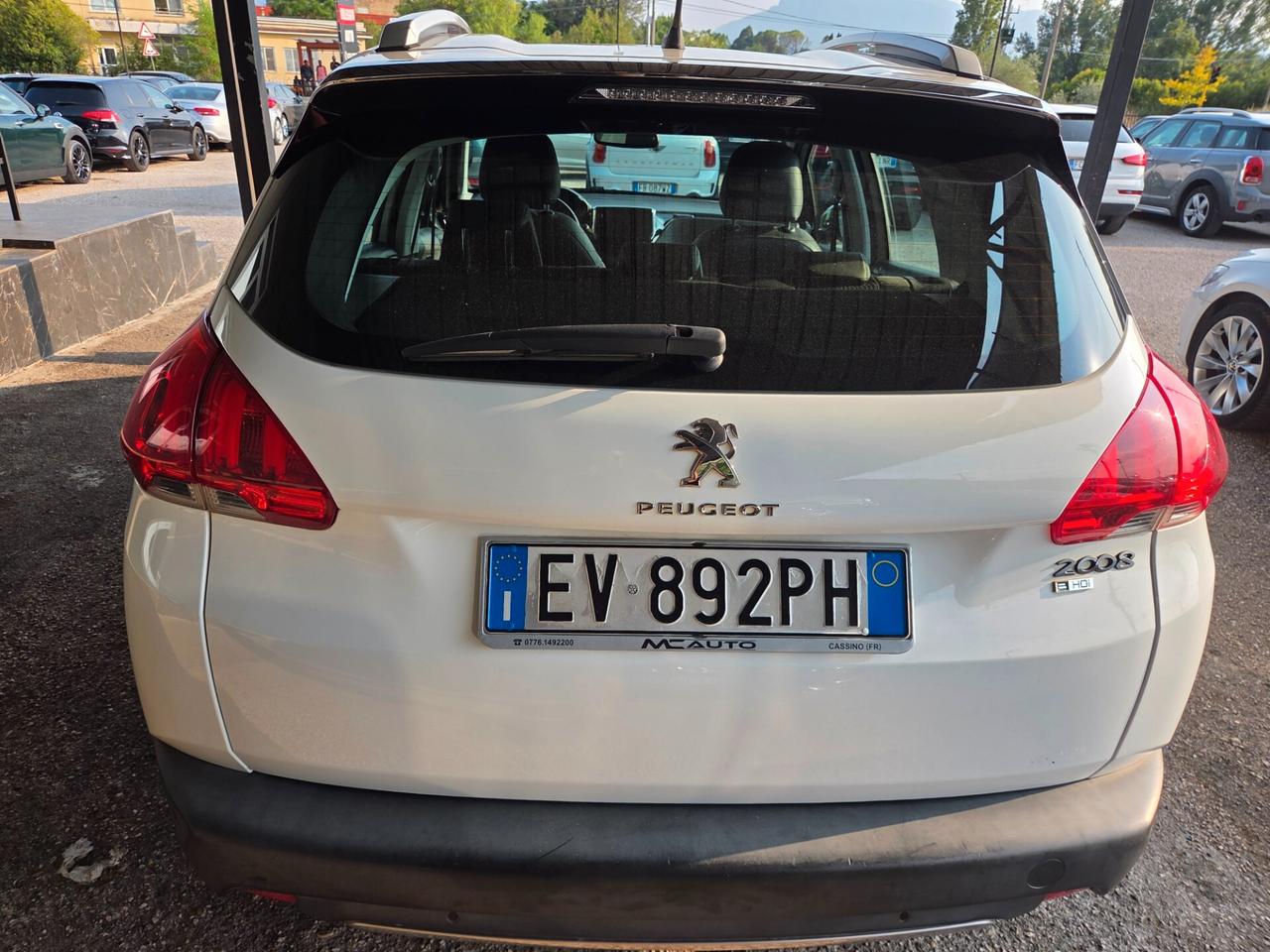 Peugeot 2008 1.6 e-HDi 115 CV Stop&Start Allure