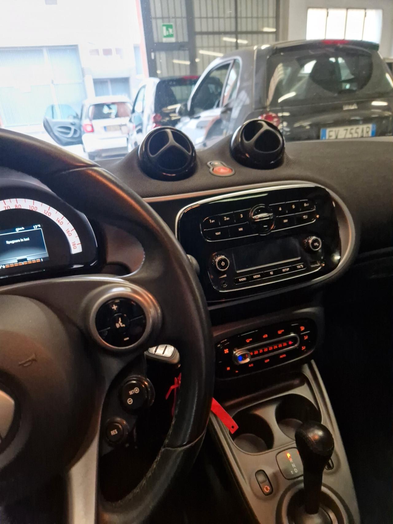 Forfour turbo 90cv automatica fantastica garanzia