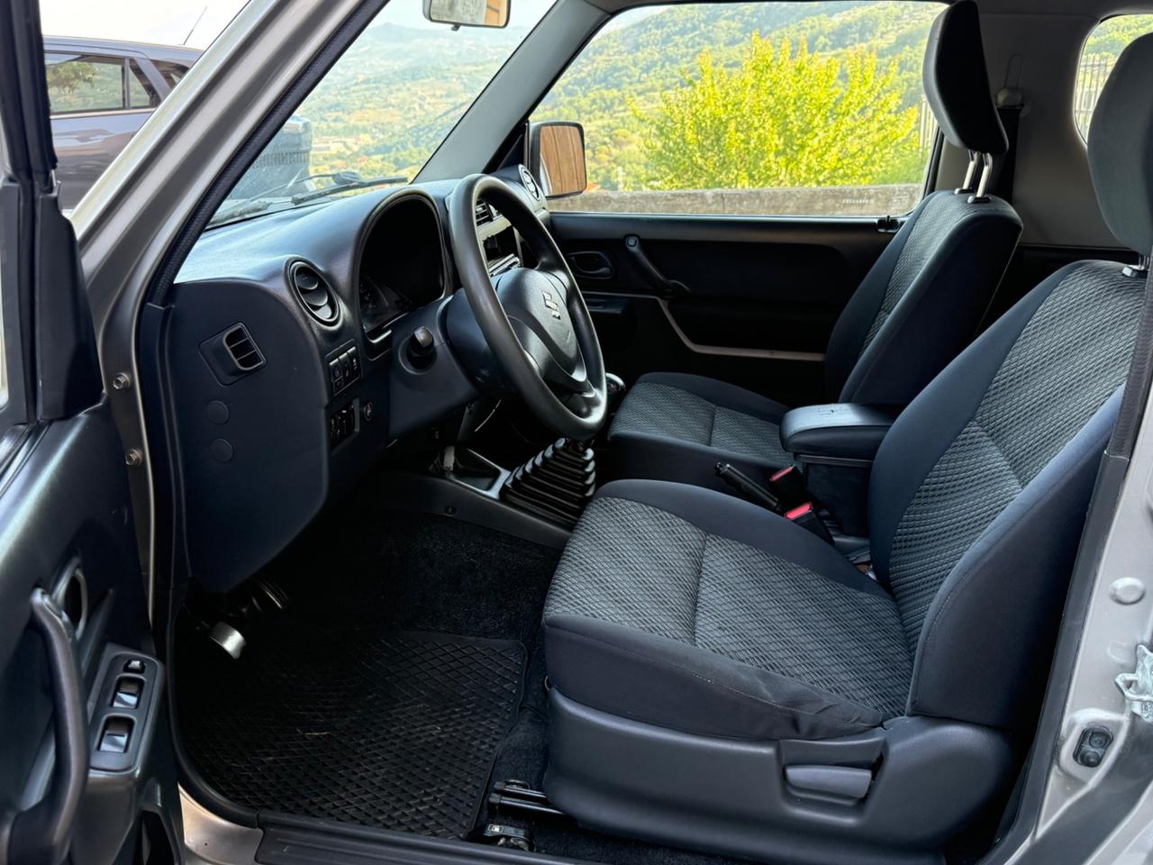 Suzuki Jimny 1.5 5MT PRO MATA (N1)