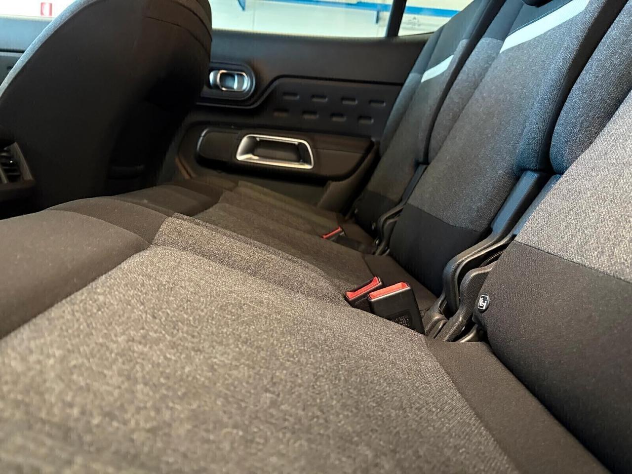 Citroen C5 Aircross PLUS Hybrid 136 e-DCS 6 SPOTICAR