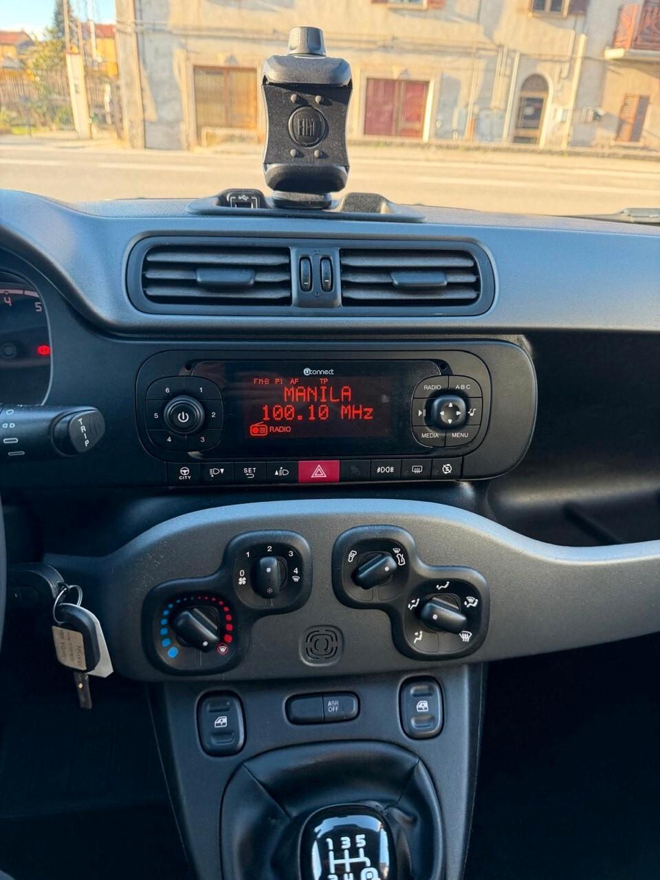 Fiat Panda 1.2 69 CV 5 porte