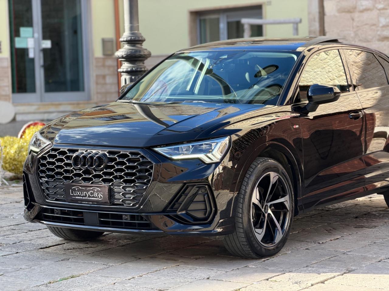 Audi Q3 SPORTBACK 35 TDI 2.0 150 CV S LINE TRONIC IDENTITY BLACK TETTO