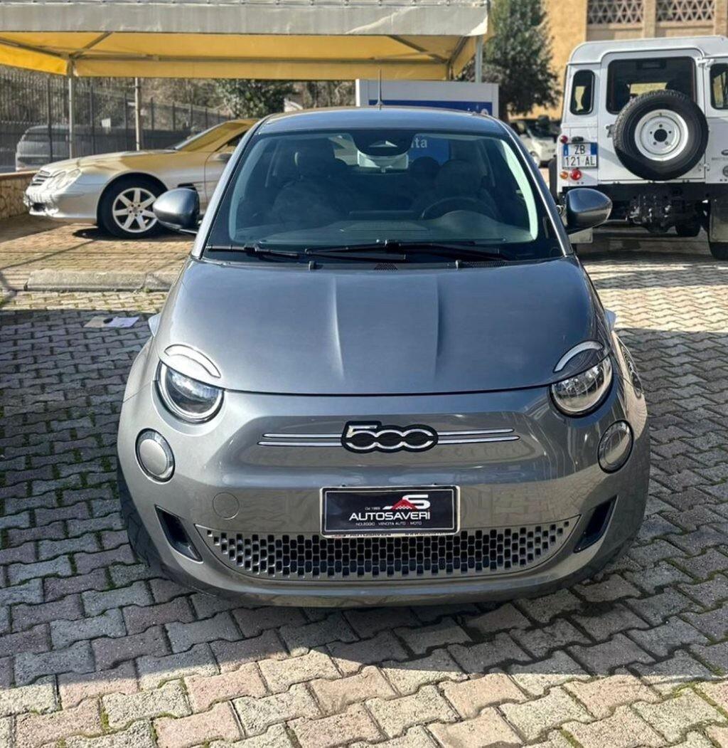 FIAT 500e business opening edition