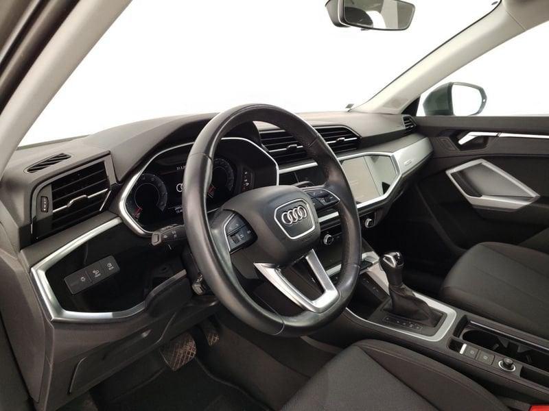 Audi Q3 1.5 35 TFSI Business Advanced