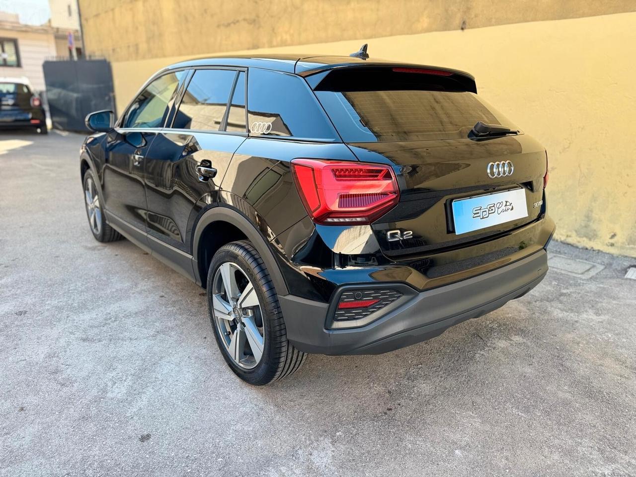Audi Q2 30 TDI Business