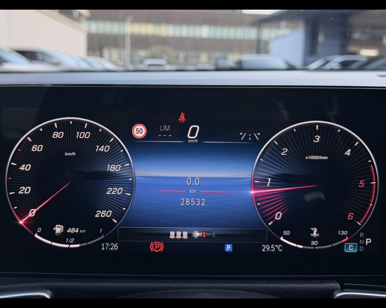 Mercedes-Benz GLB (X247) - GLB 200 d Automatic AMG Line Premium